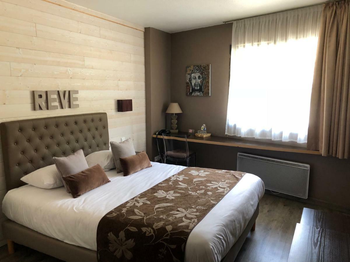 Hotel Burnichon Тарар Екстериор снимка